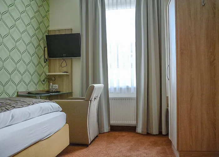 Zur Insel Werder (Havel)